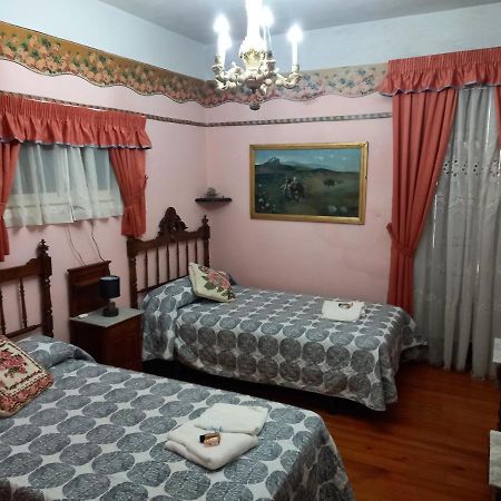 El Bordon De La Casa Batallon Sarria Ngoại thất bức ảnh