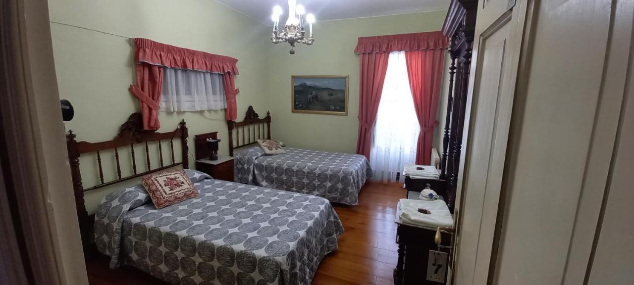 El Bordon De La Casa Batallon Sarria Ngoại thất bức ảnh